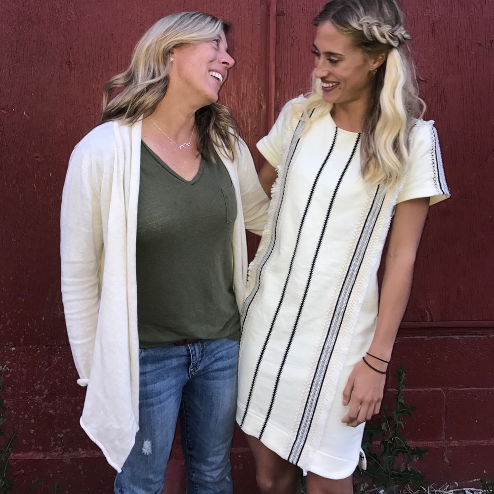 Short sleeve sweater dress